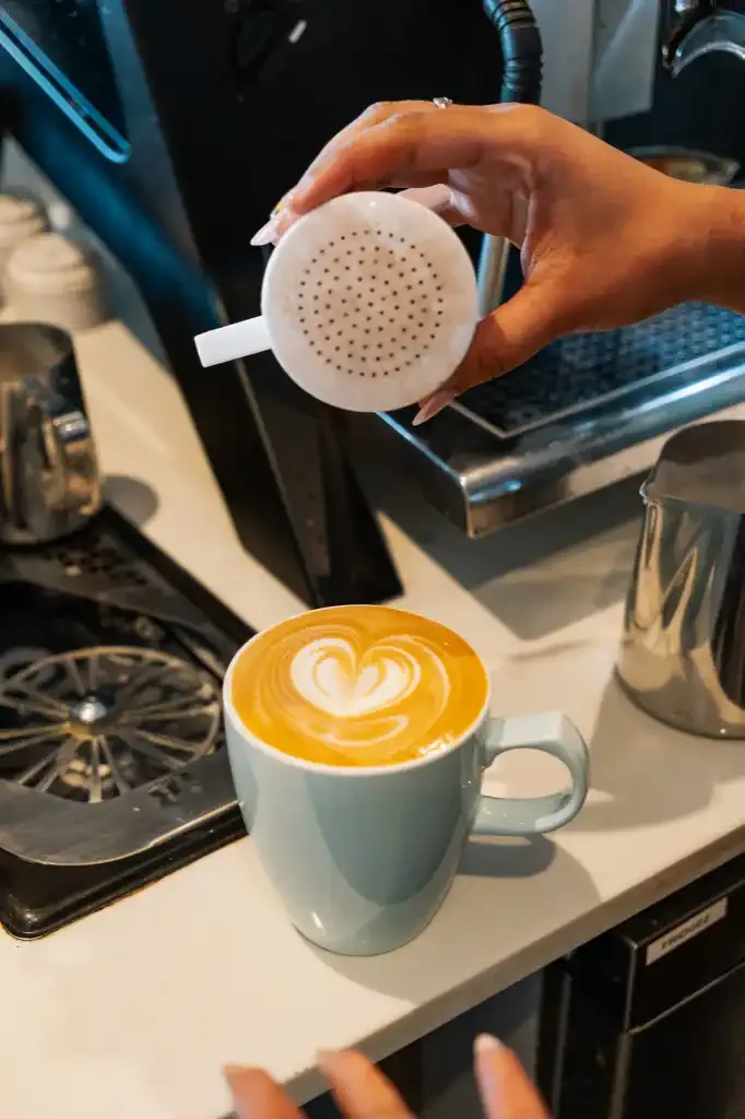 Latte with leaf art