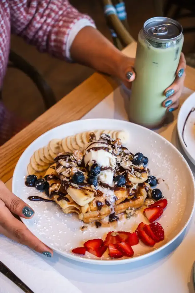 Waffles with fresh berries